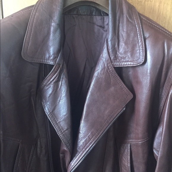 Deer Leather Coat - Picture 4 of 6